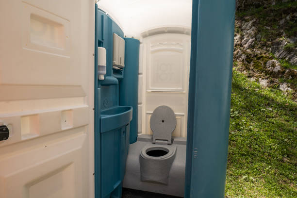 Types of Portable Toilets We Offer in Sherwood, OH